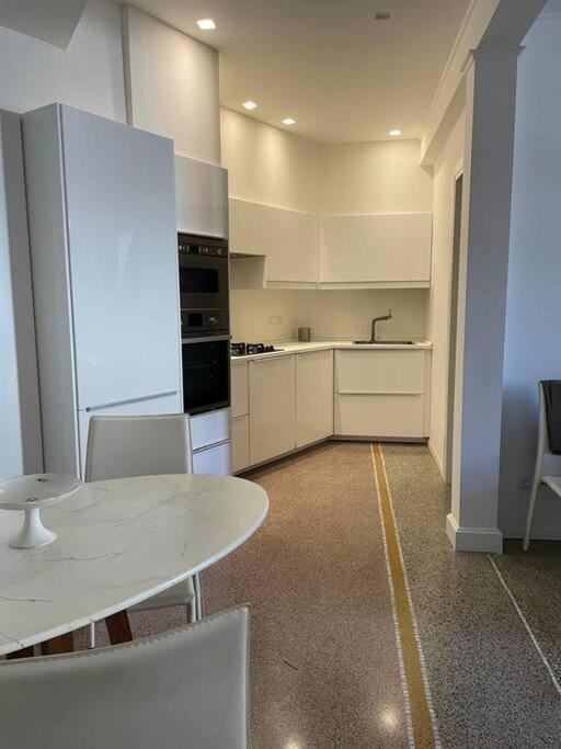 All'Otto Nel Cuore Della Citta Savona Exterior foto